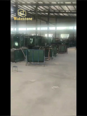 Çeşitli markaların kazıcıları için kabin camı